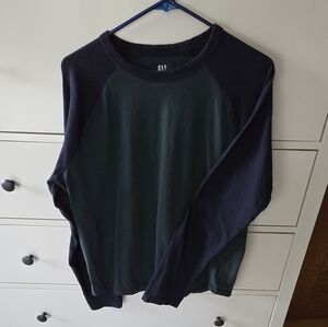GAP Navy and Green Long Sleeve Shirt